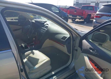 2011 Lexus Es z USA, uszkodzony, nr VIN JTHBK1EG1B2435615